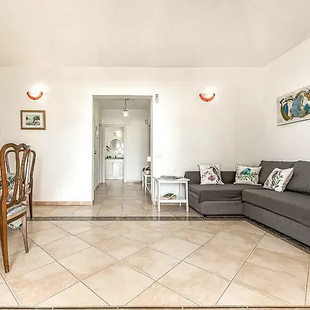Chalet Astonishing Chalet With Huge Terrace Costa Adeje (Tenerife)