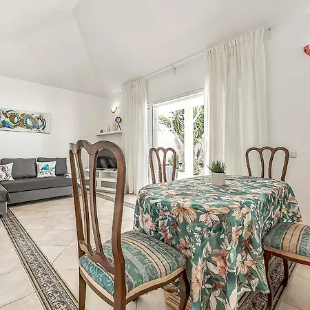 Chalet Astonishing Chalet With Huge Terrace Costa Adeje (Tenerife)